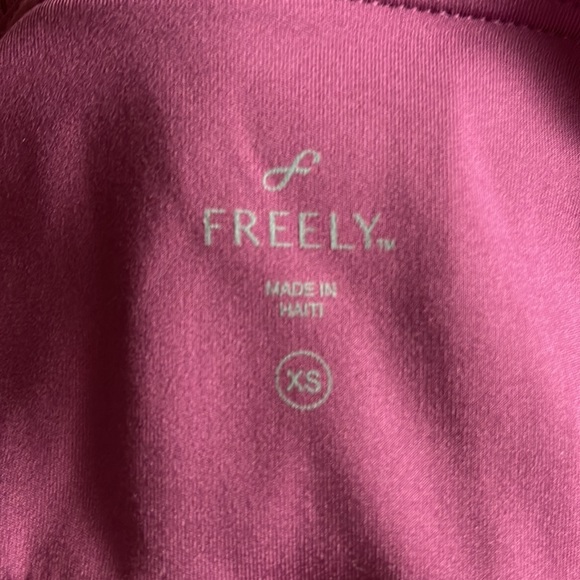 FREELY WOMENS LEGGINGS - Picture 3 of 3